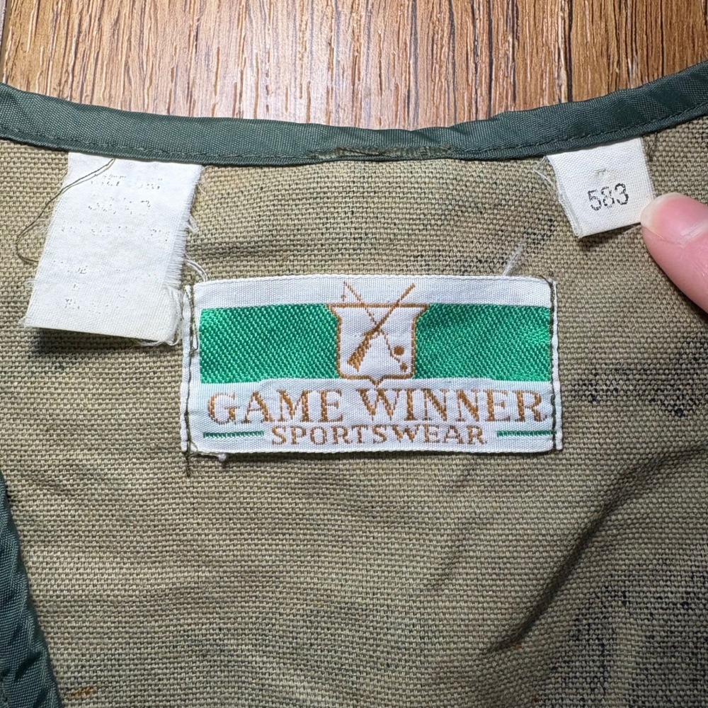 Vintage Game Winner Sportswear Camo Hunting Vest Mens M Shell Loops Woodland - Picture 3 of 10